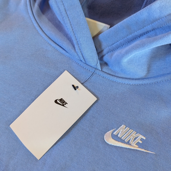 Nike Girls Light Blue Pullover Hoodie Size Medium NWT - Picture 2 of 3
